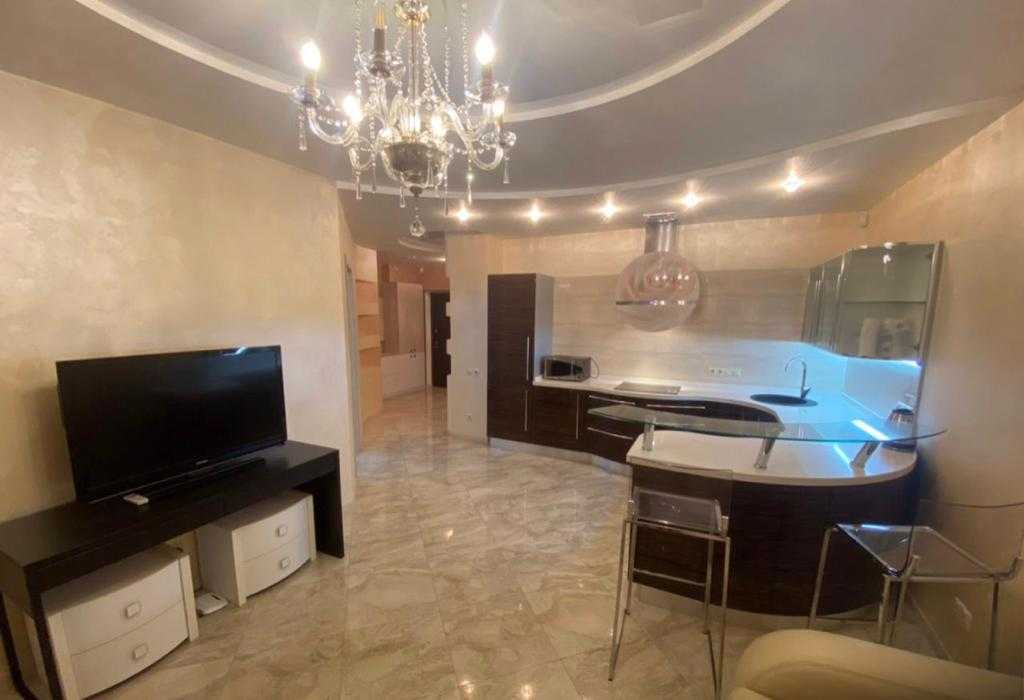 Оренда 2-кімнатної квартири 56 м², Ломоносова вул., 71