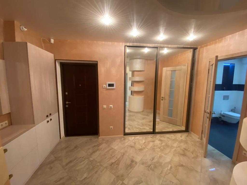 Оренда 2-кімнатної квартири 56 м², Ломоносова вул., 71