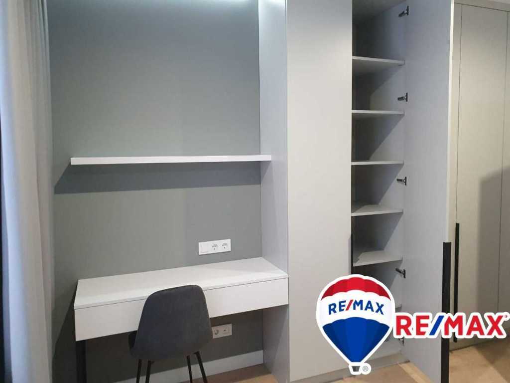 Аренда 1-комнатной квартиры 43 м², Салютная ул., 2