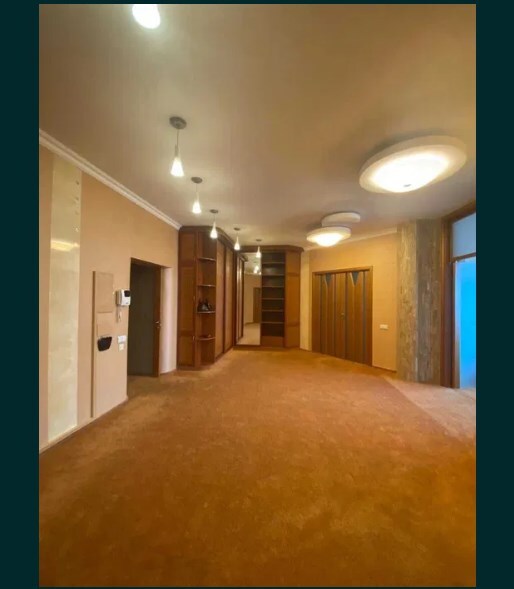 Аренда 4-комнатной квартиры 195 м², Старонаводницкая ул., 13