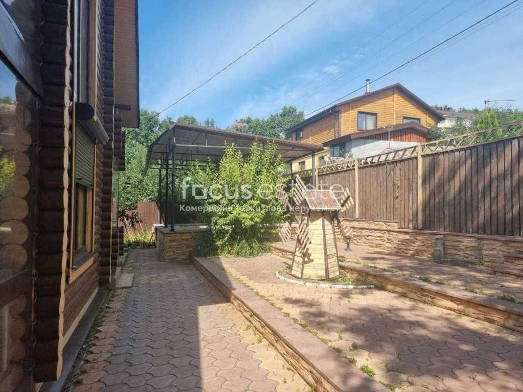 Аренда дома 165 м², Першотравнева, 3