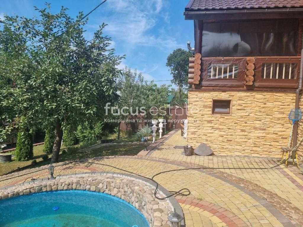 Аренда дома 165 м², Першотравнева, 3