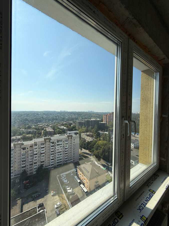 Продаж 3-кімнатної квартири 70.3 м², Моторний пров., 11