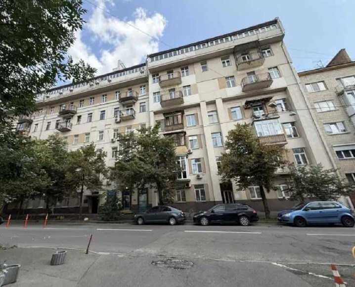 Продажа 3-комнатной квартиры 72 м², Липская ул., 19/7