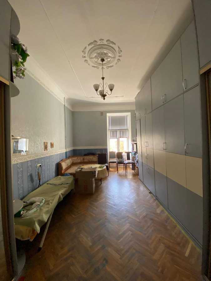 Продаж 3-кімнатної квартири 97 м², Саксаганського вул., 147/5