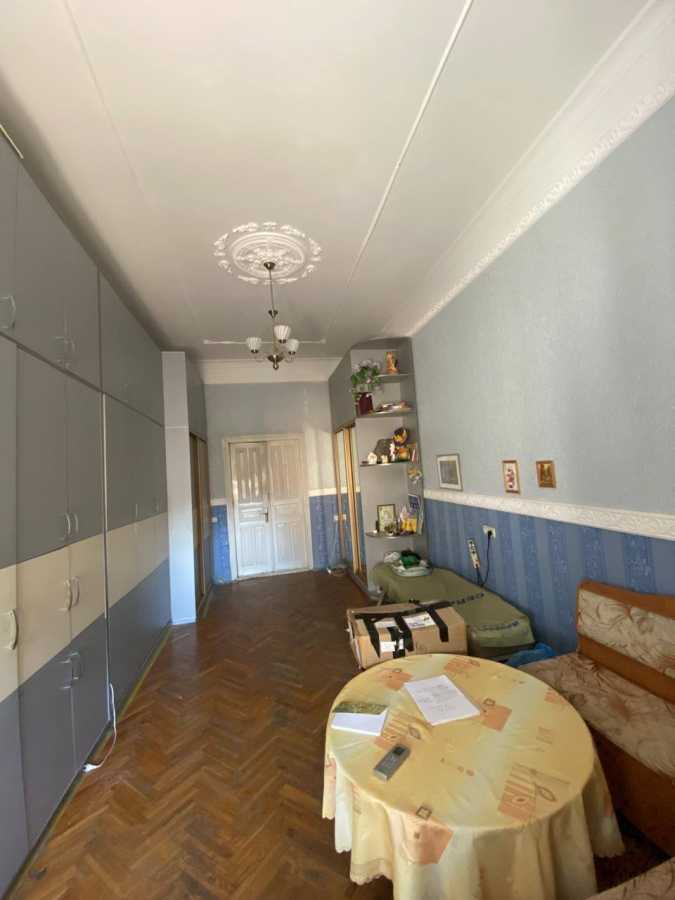 Продаж 3-кімнатної квартири 97 м², Саксаганського вул., 147/5