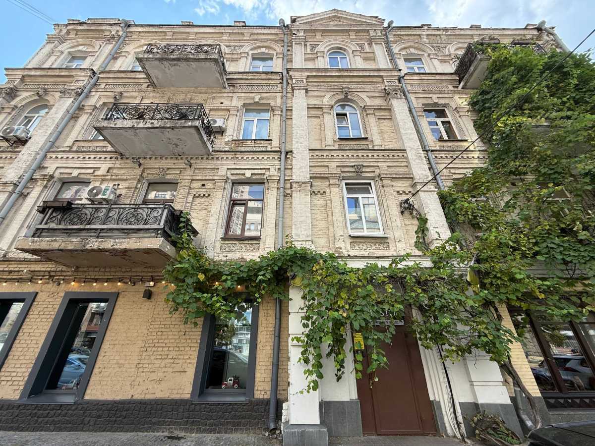 Продаж 3-кімнатної квартири 97 м², Саксаганського вул., 147/5