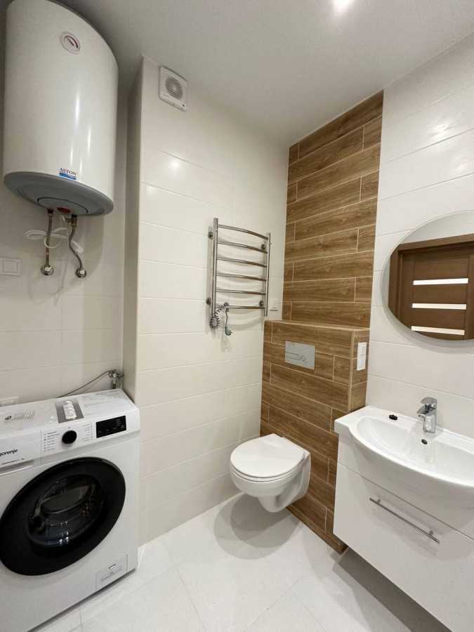 Оренда 2-кімнатної квартири 58 м², Наддніпрянське шосе, 2а