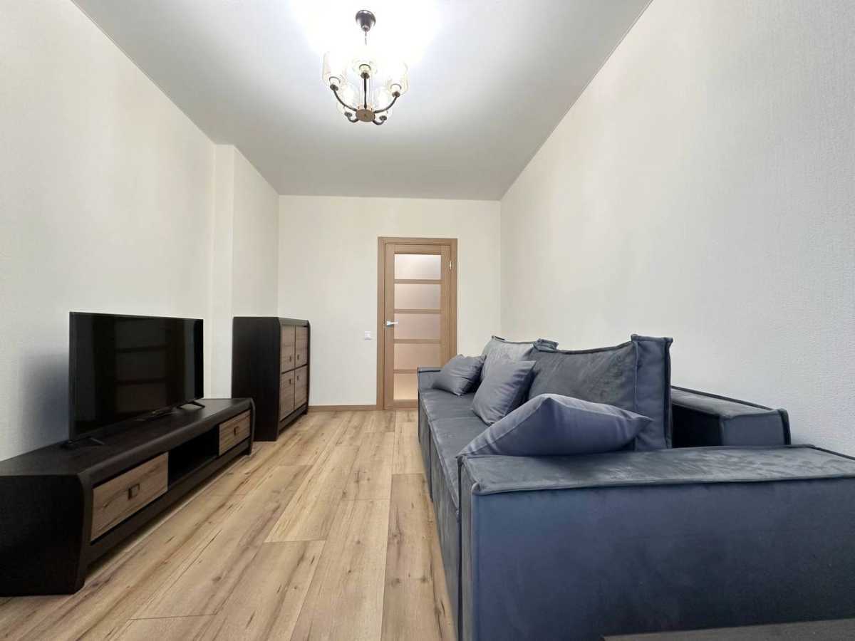 Оренда 2-кімнатної квартири 58 м², Наддніпрянське шосе, 2а