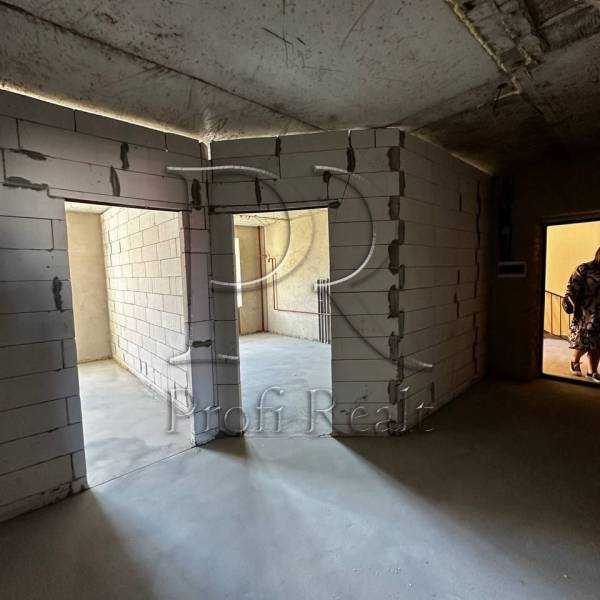 Продажа 2-комнатной квартиры 78 м², Тарасовская ул., 1