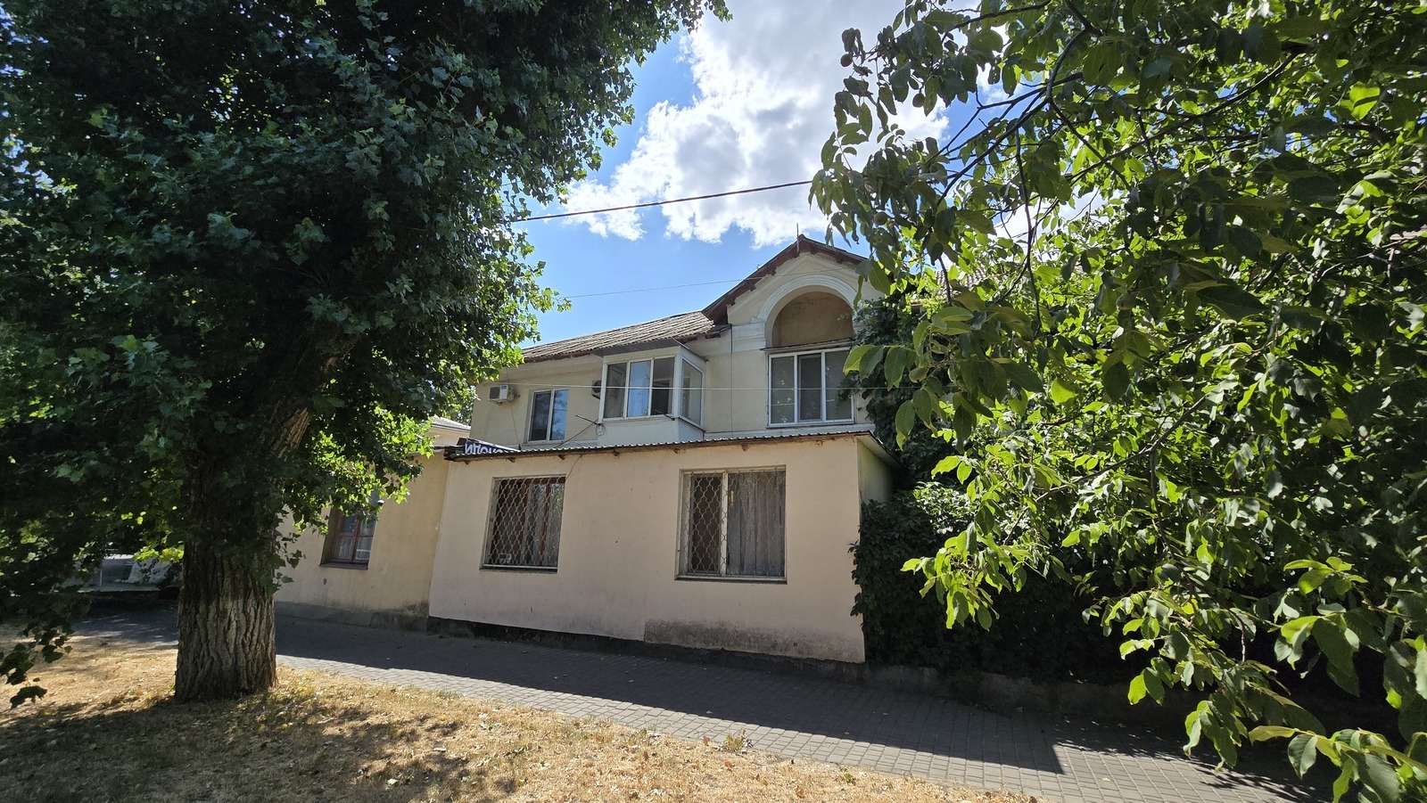Продажа 3-комнатной квартиры 57.4 м², Контр-адмирала Лунина ул., 3