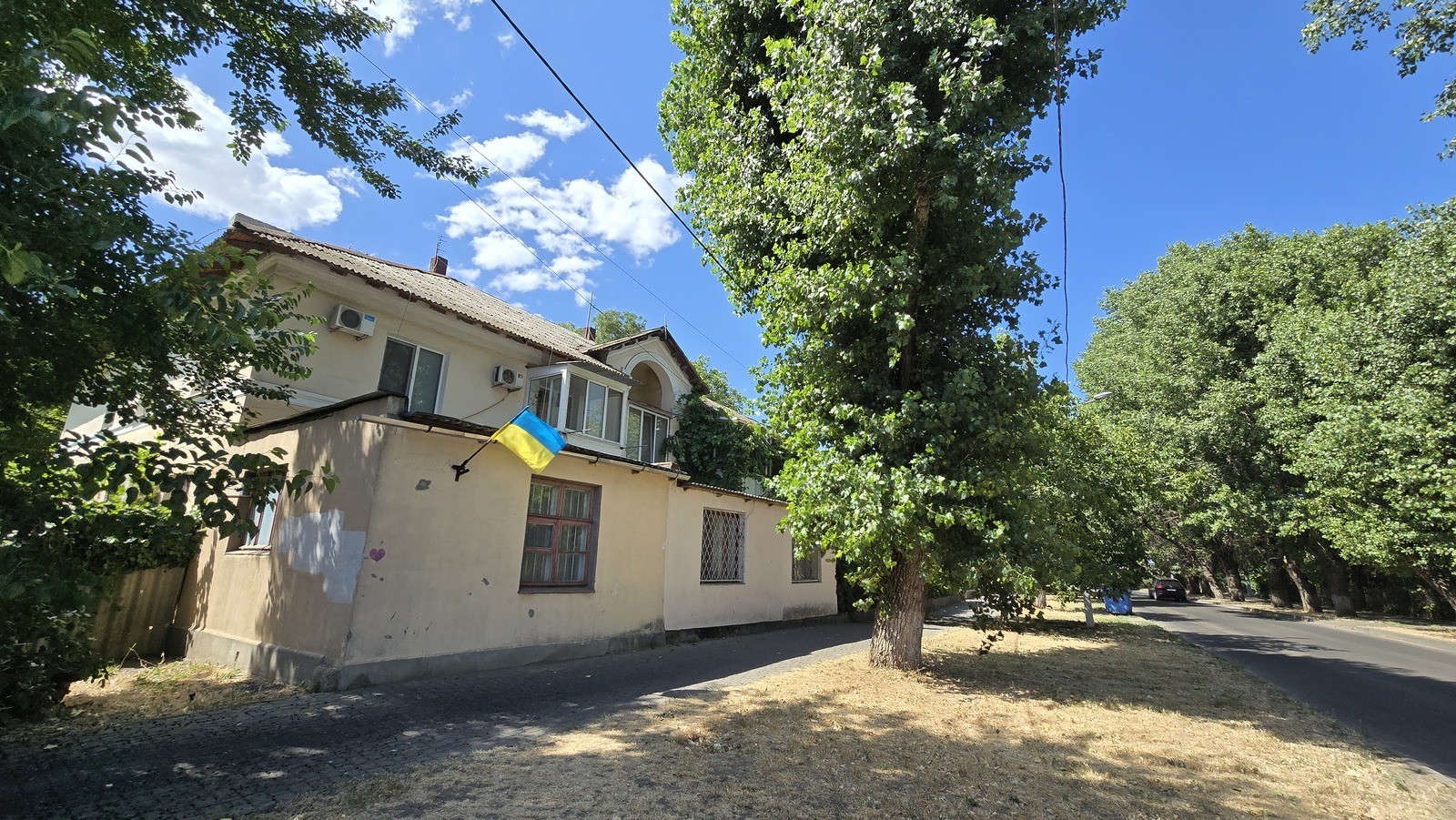 Продажа 3-комнатной квартиры 57.4 м², Контр-адмирала Лунина ул., 3