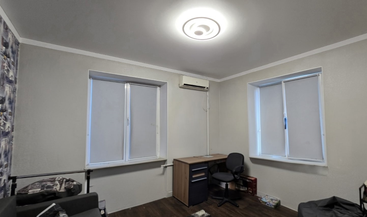 Продажа 3-комнатной квартиры 57.4 м², Контр-адмирала Лунина ул., 3