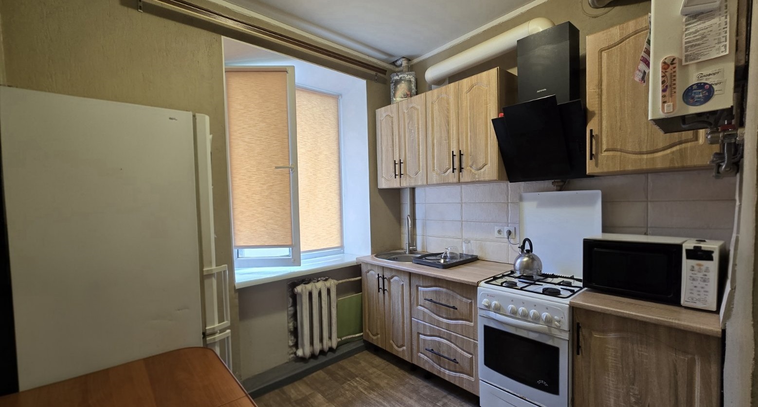 Продажа 3-комнатной квартиры 57.4 м², Контр-адмирала Лунина ул., 3