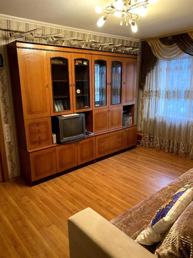 Аренда 2-комнатной квартиры 54 м², Николая Ушакова ул., 8