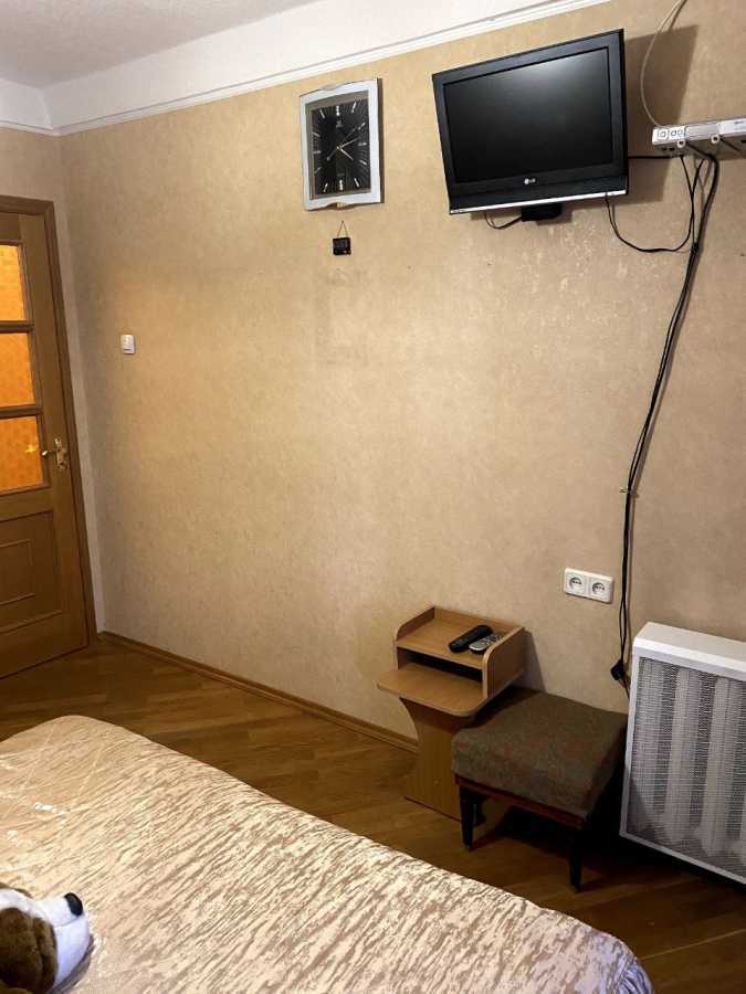 Аренда 2-комнатной квартиры 54 м², Николая Ушакова ул., 8