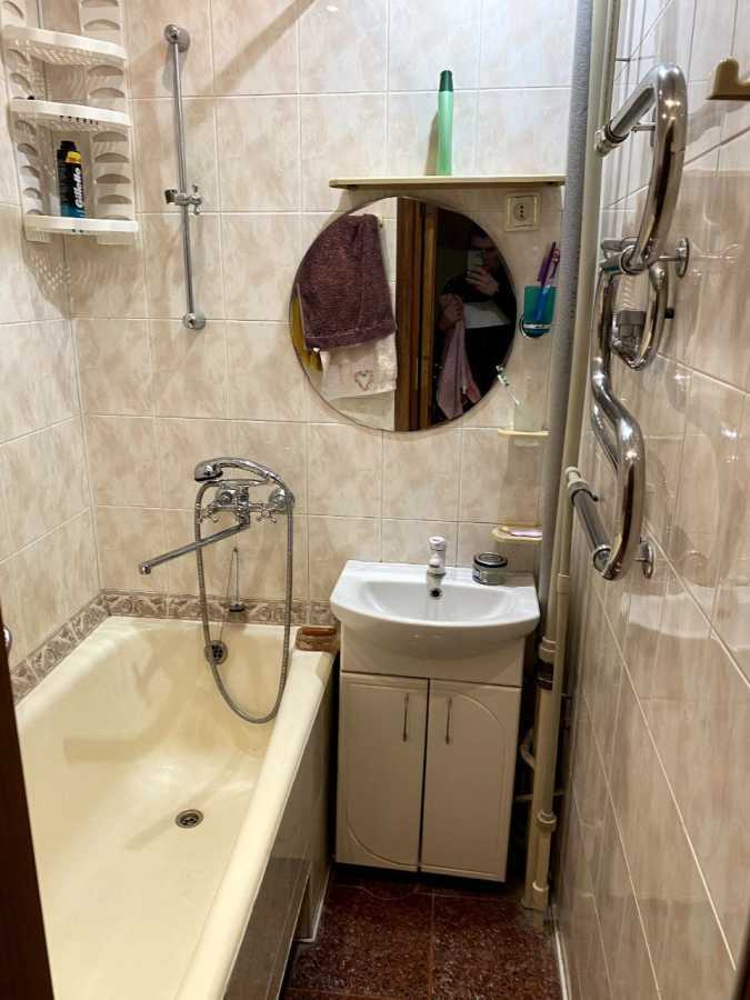 Аренда 2-комнатной квартиры 54 м², Николая Ушакова ул., 8