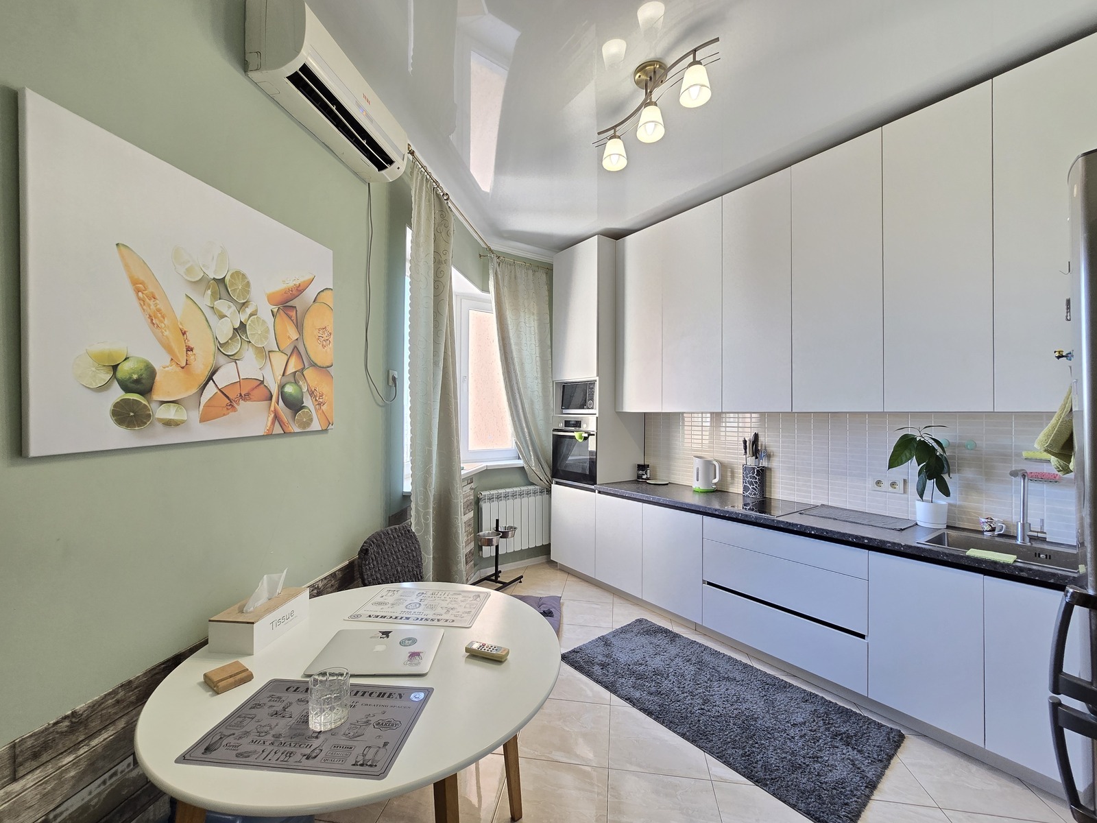 Продажа 1-комнатной квартиры 42.3 м², Небесной сотни просп., 3А К6