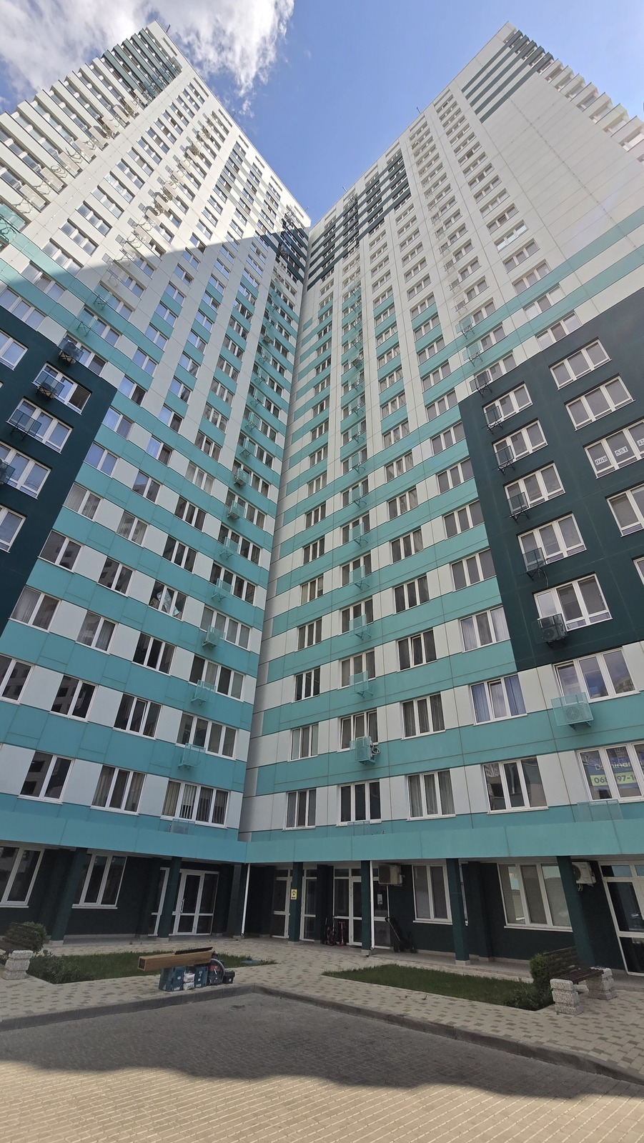 Продаж приміщення вільного призначення 68.6 м², Жаботинского вул., 54