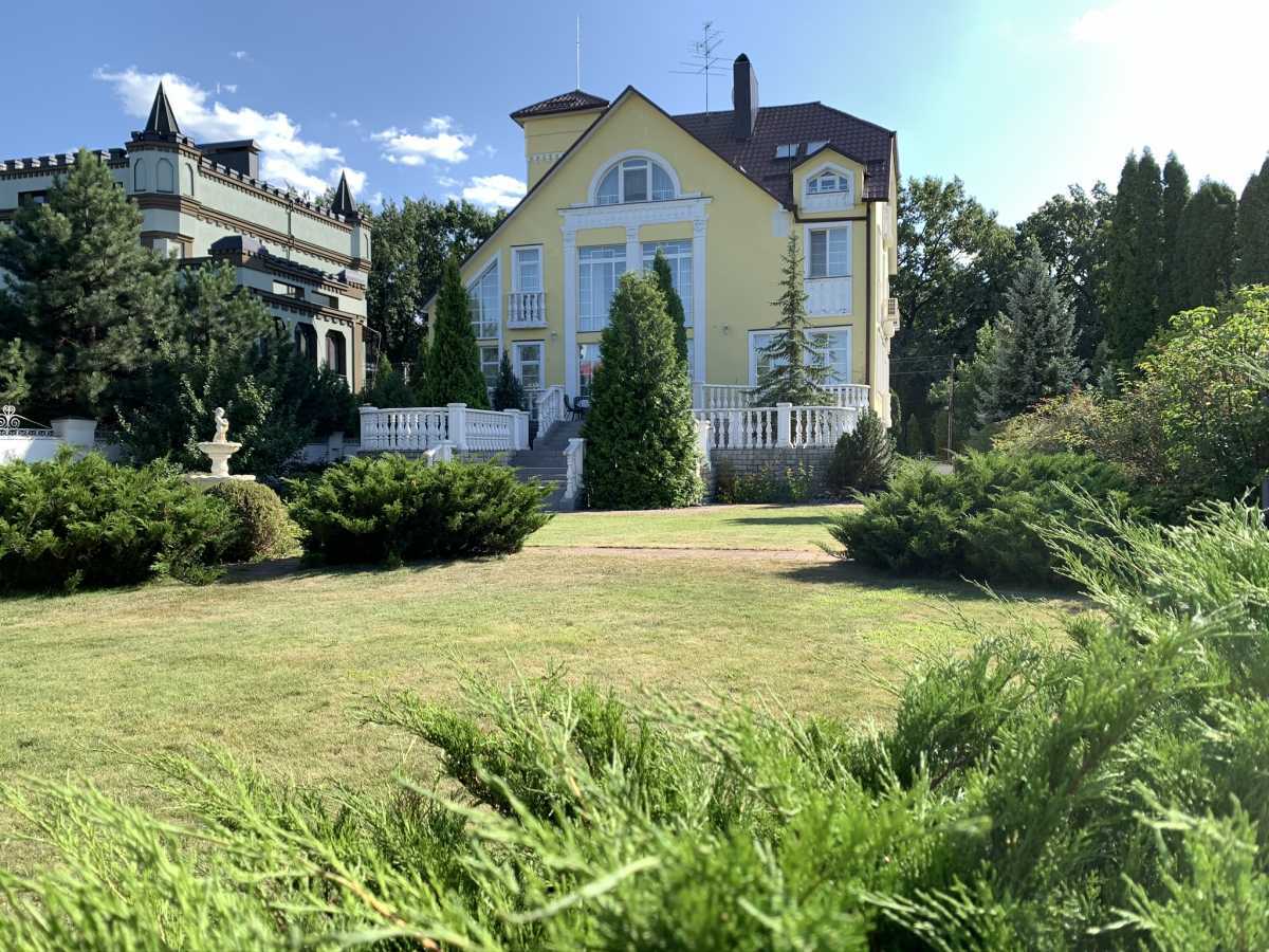 Аренда дома 492 м², Лесная ул., 48