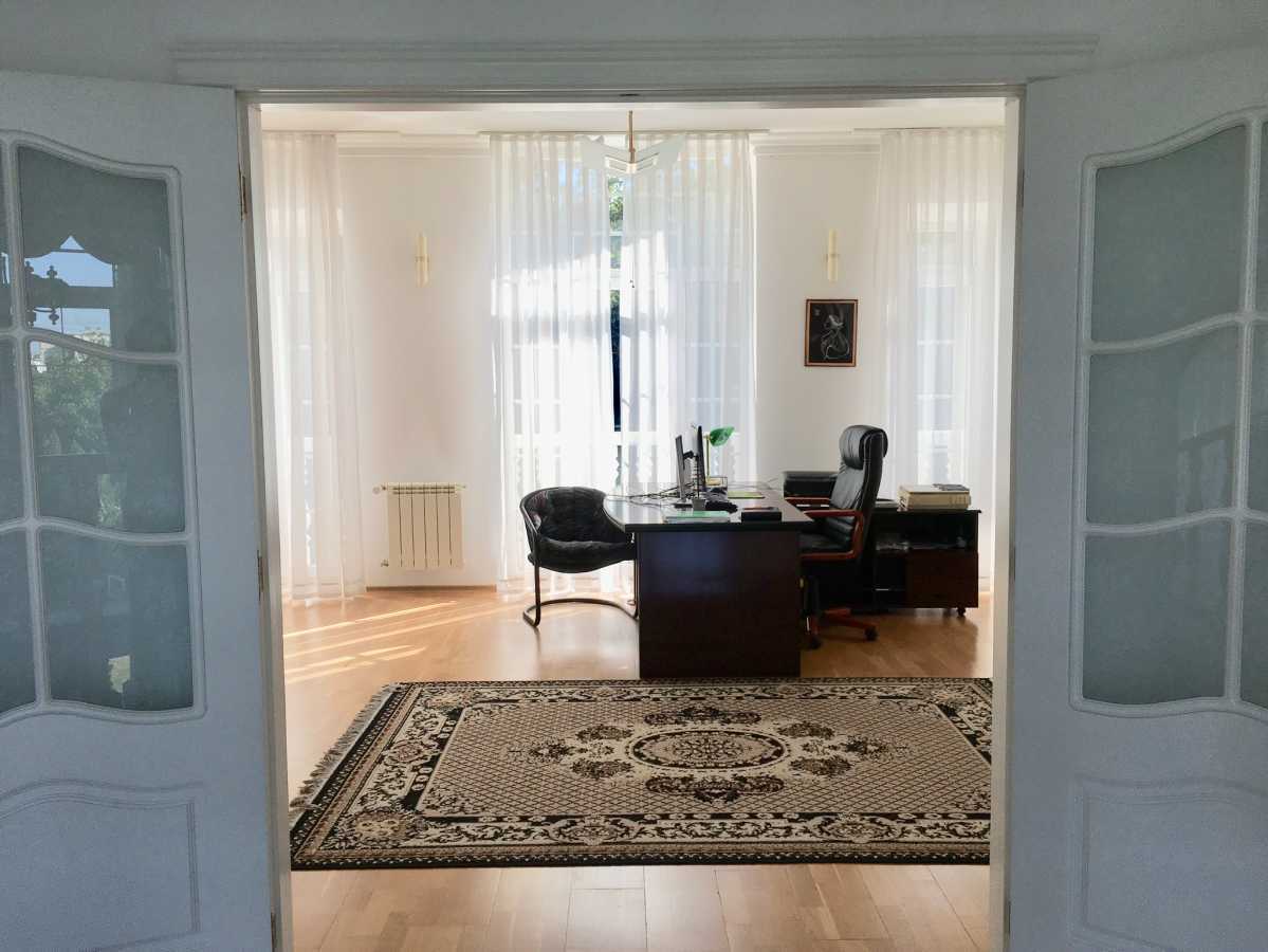 Аренда дома 492 м², Лесная ул., 48