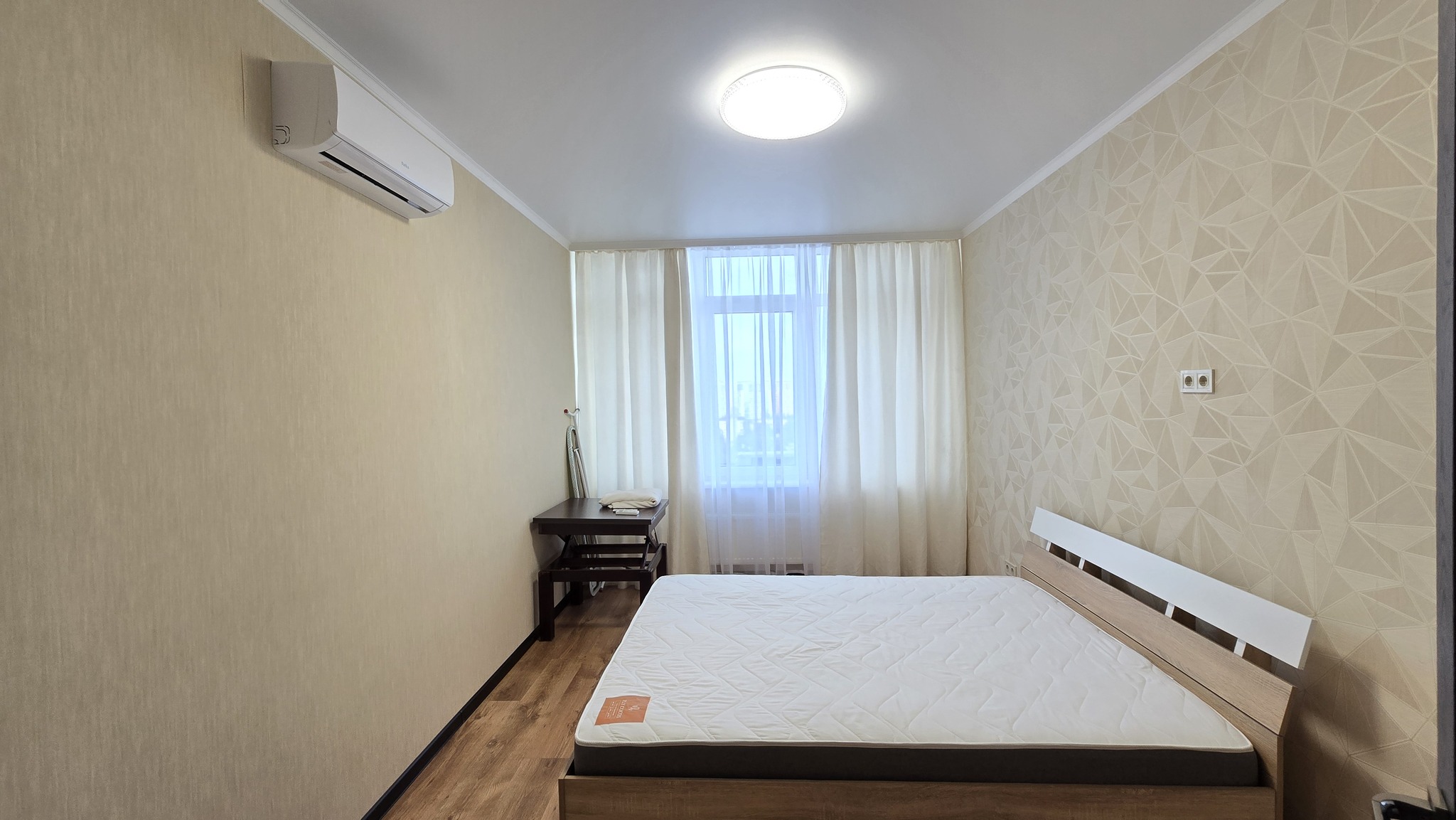 Оренда 2-кімнатної квартири 58 м², Басейна вул., 6А