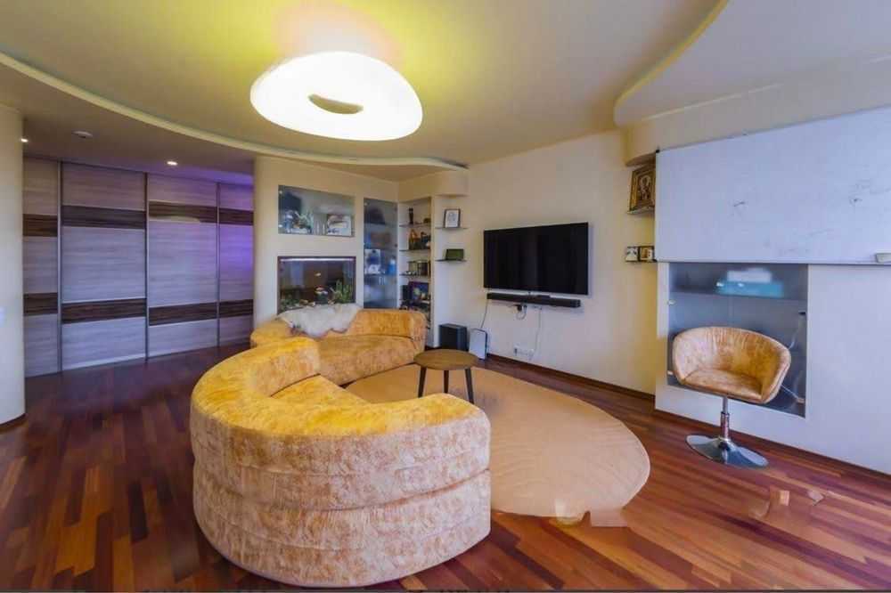Аренда 3-комнатной квартиры 127 м², Дружбы Народов бул., 14-16