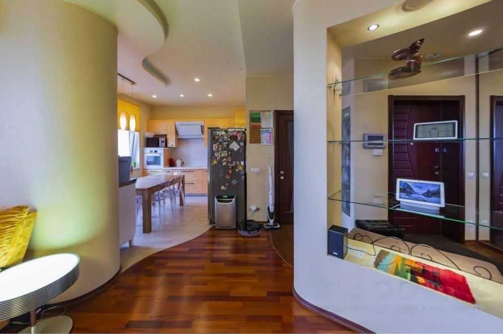 Аренда 3-комнатной квартиры 127 м², Дружбы Народов бул., 14-16