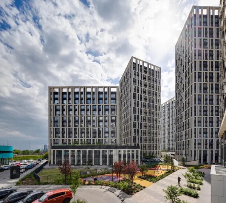 Продажа 4-комнатной квартиры 105 м², Заречная ул., 2 К2