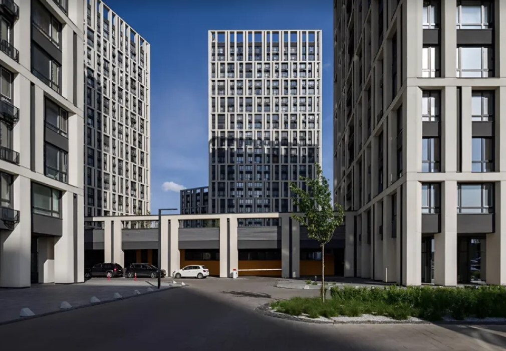 Продажа 4-комнатной квартиры 105 м², Заречная ул., 2 К2
