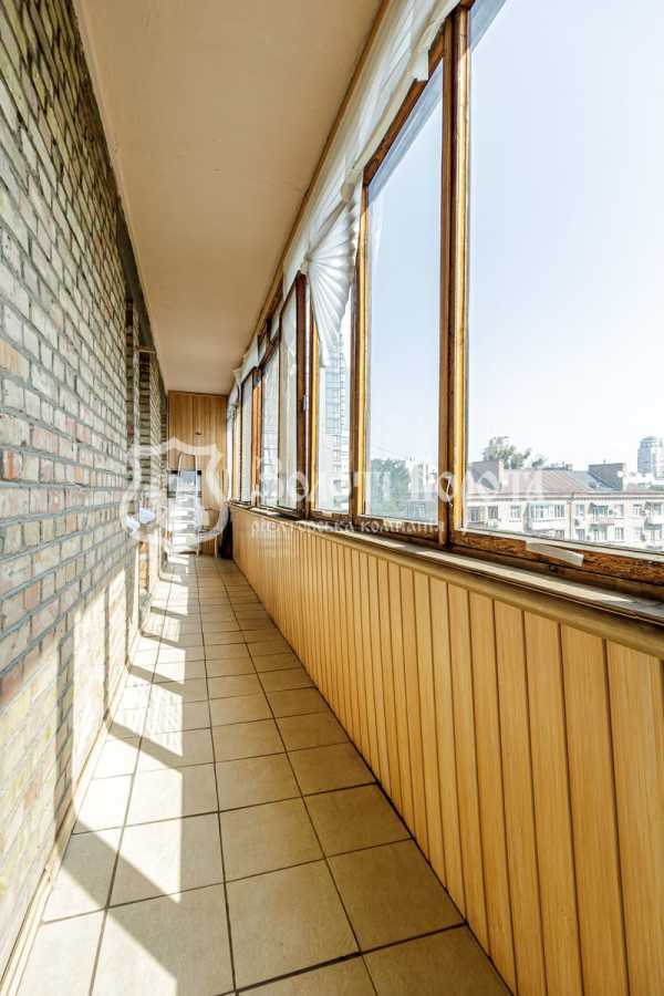 Продаж 2-кімнатної квартири 65 м², Гоголівська вул., 36-40