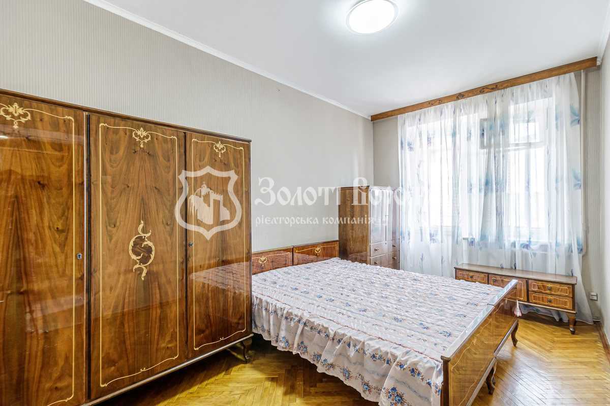 Продаж 2-кімнатної квартири 65 м², Гоголівська вул., 36-40