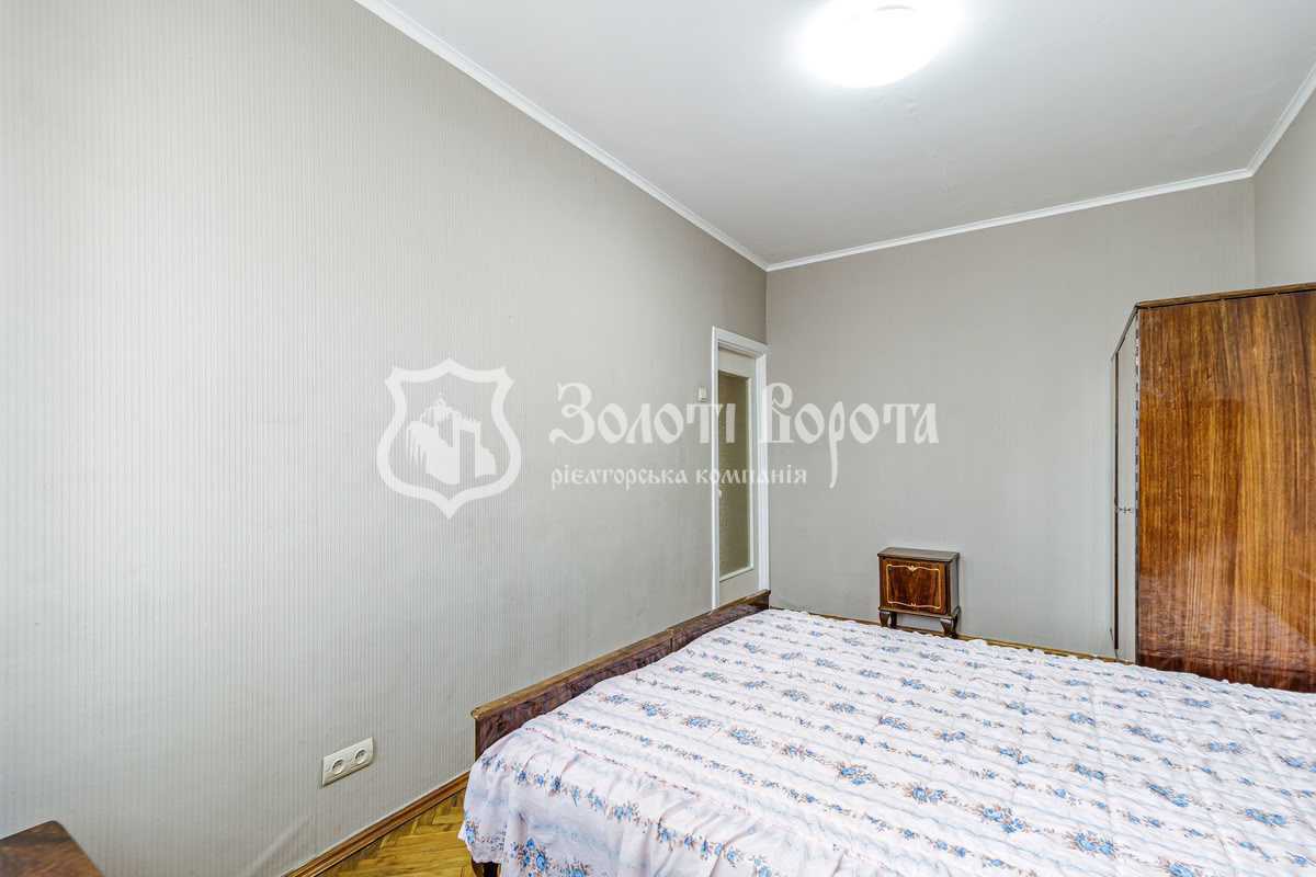 Продаж 2-кімнатної квартири 65 м², Гоголівська вул., 36-40