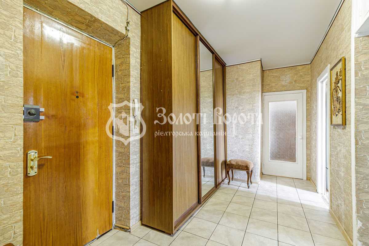 Продаж 2-кімнатної квартири 65 м², Гоголівська вул., 36-40