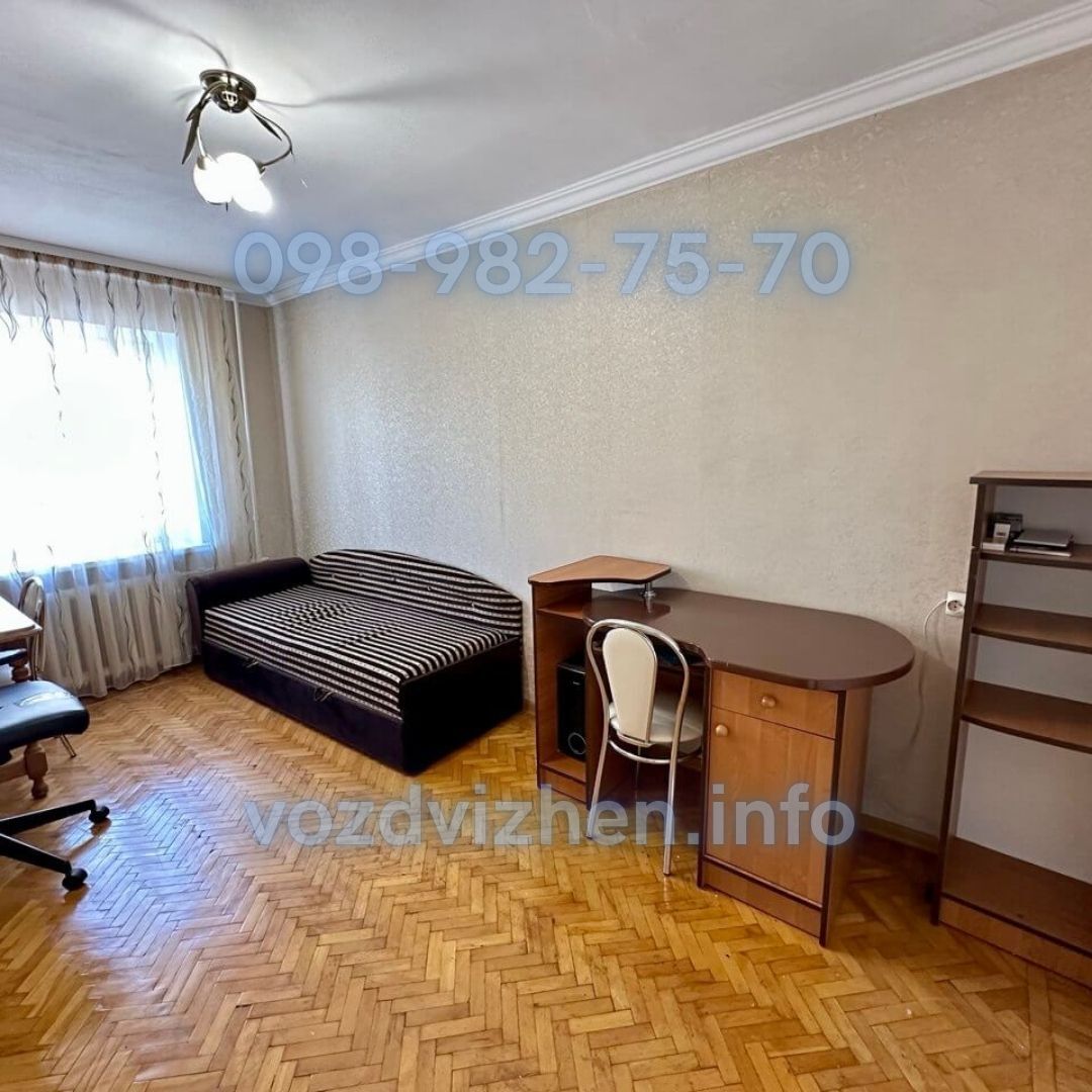 Продаж 2-кімнатної квартири 42 м², Костянтинівська вул., 63/12