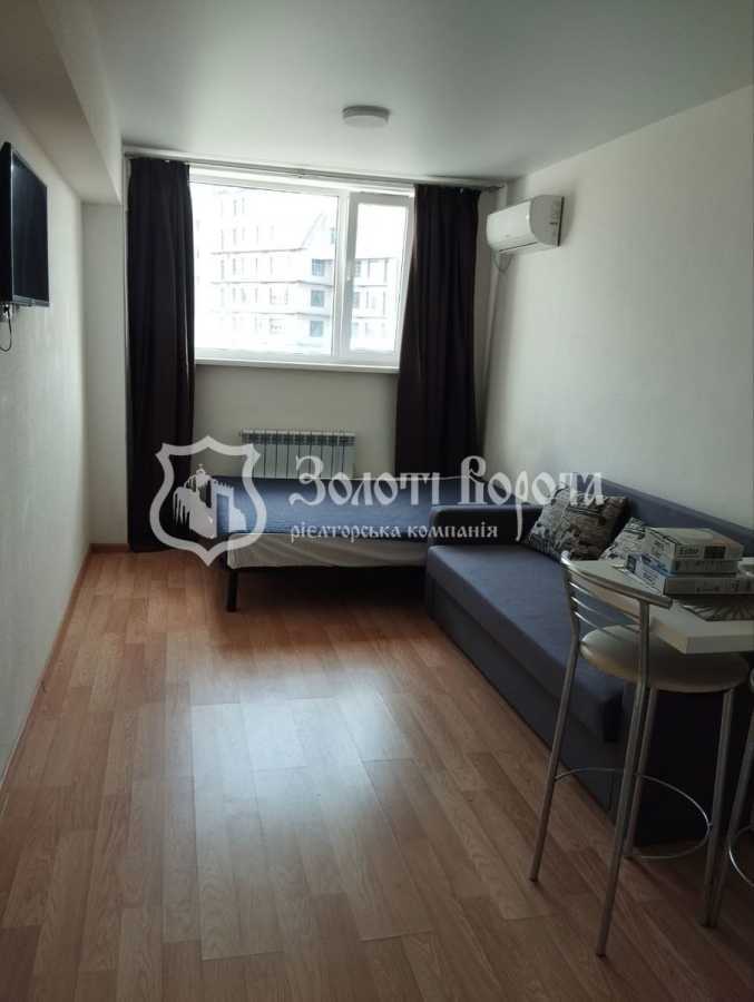 Продаж 1-кімнатної квартири 24.1 м², Машинобудівна вул., 41