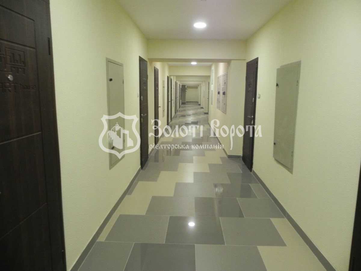 Продаж 1-кімнатної квартири 24.1 м², Машинобудівна вул., 41