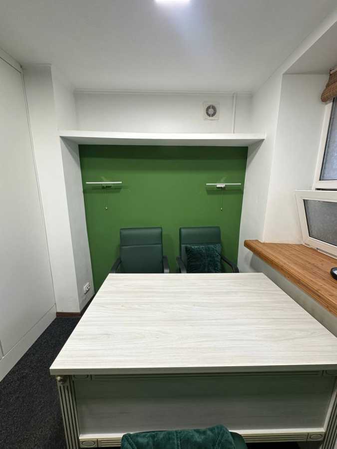 Продажа офиса 38 м², Владимира Мономаха ул., 31