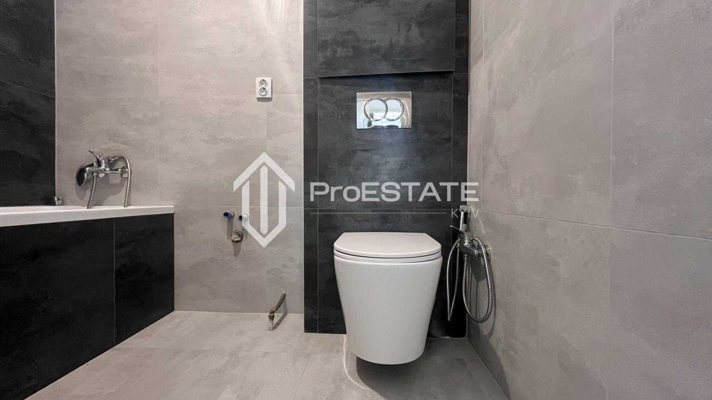 Продаж 3-кімнатної квартири 51 м², Соцмістечко вул., 350