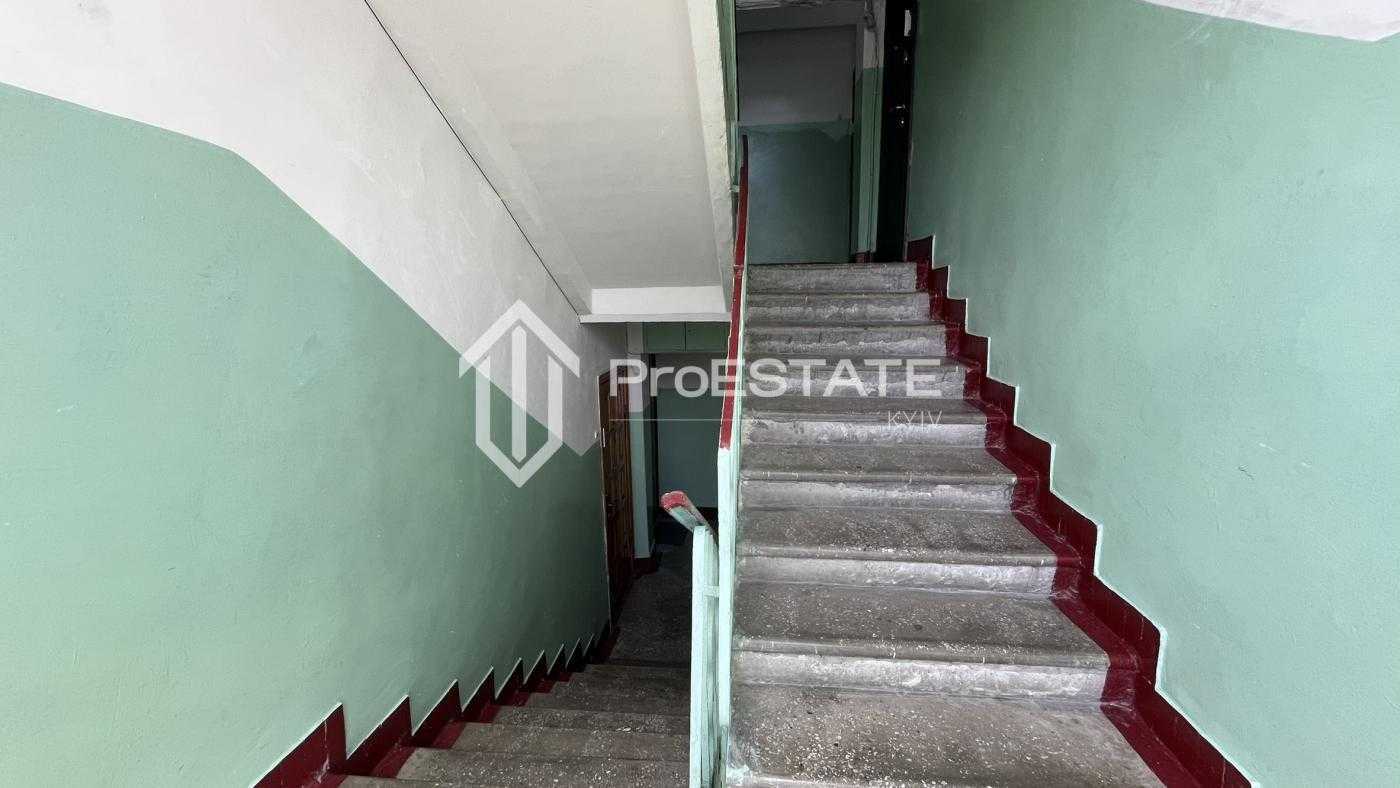 Продаж 3-кімнатної квартири 51 м², Соцмістечко вул., 350