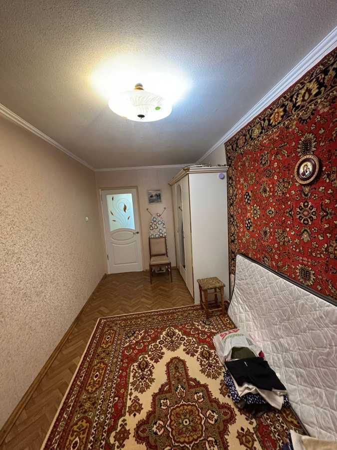 Продажа 3-комнатной квартиры 63 м², Слобожанский просп., 81