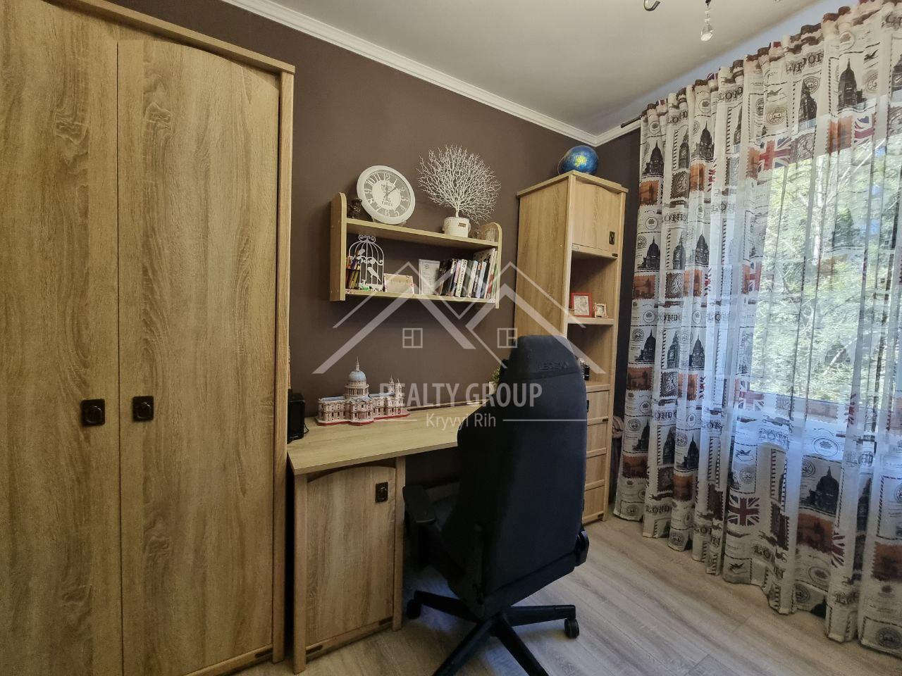 Продажа 3-комнатной квартиры 72 м², Вечерний бул., 14