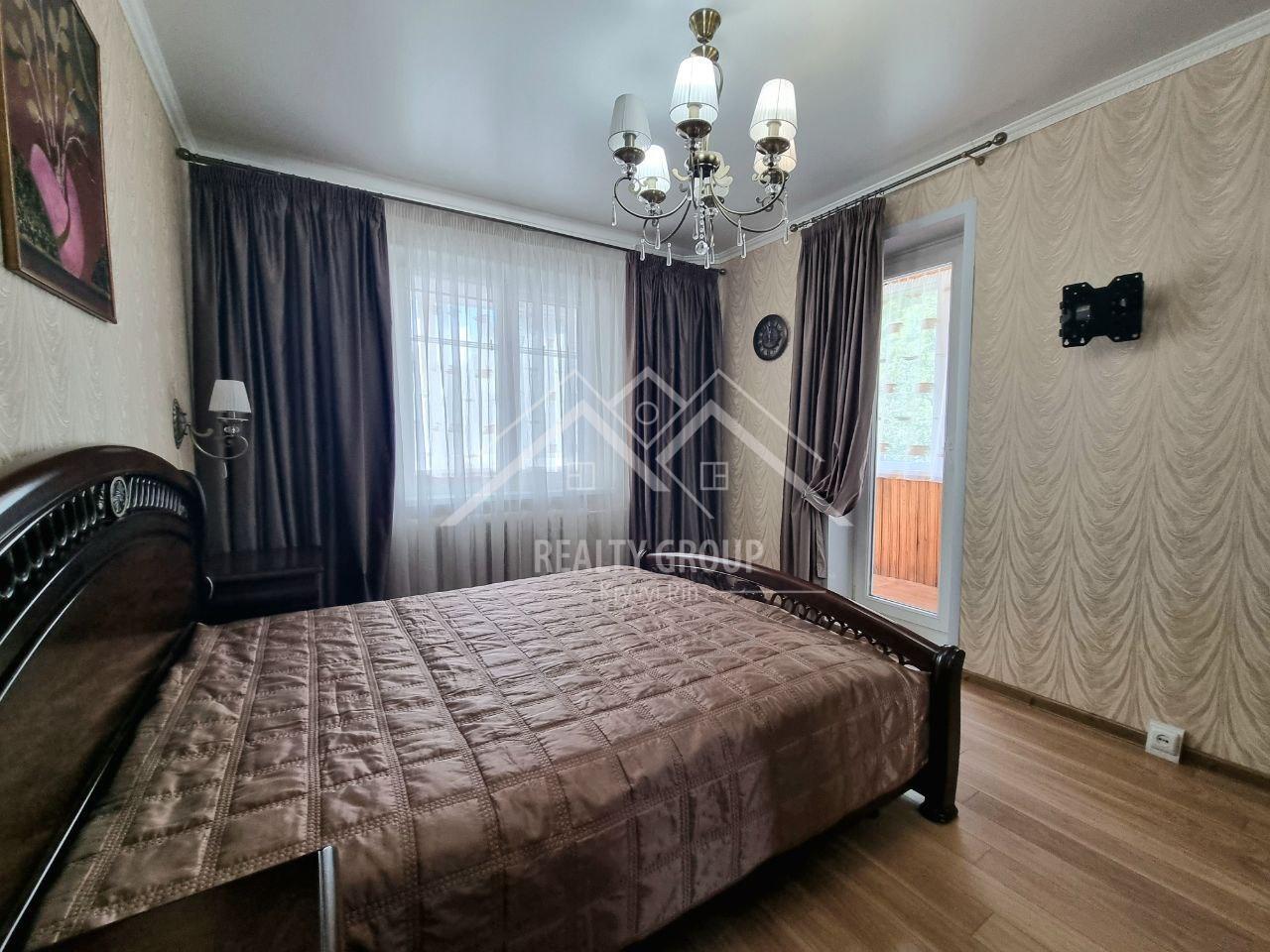 Продажа 3-комнатной квартиры 72 м², Вечерний бул., 14