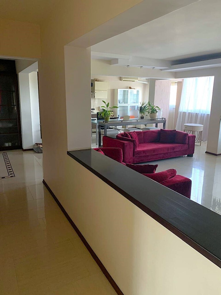 Продажа 4-комнатной квартиры 135 м², Фонтанская дор., 55А