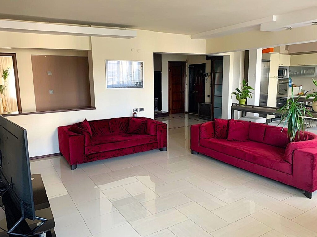 Продажа 4-комнатной квартиры 135 м², Фонтанская дор., 55А