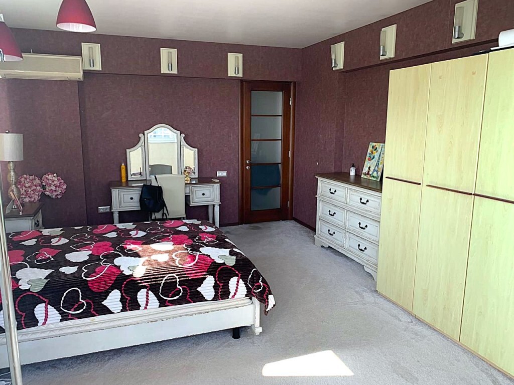 Продажа 4-комнатной квартиры 135 м², Фонтанская дор., 55А