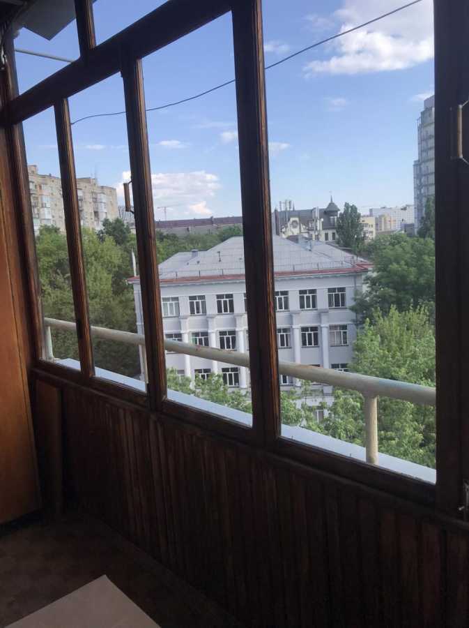 Аренда 2-комнатной квартиры 57 м², Льва Толстого ул., 33