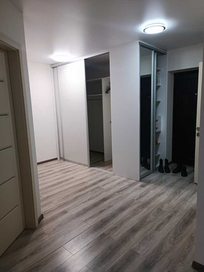 Аренда 1-комнатной квартиры 50 м², Бархатная ул., 20Г
