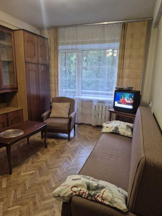 Оренда 2-кімнатної квартири 48 м², Академіка Богомольця вул., 8А