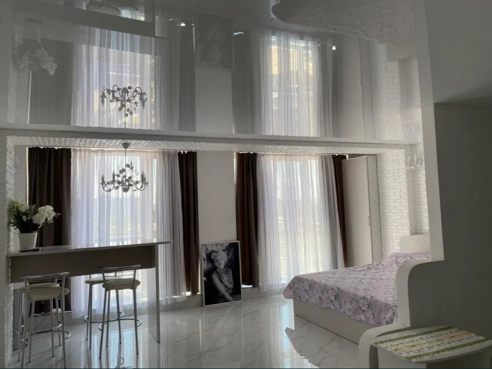 Продажа 1-комнатной квартиры 48 м², Литературная ул.